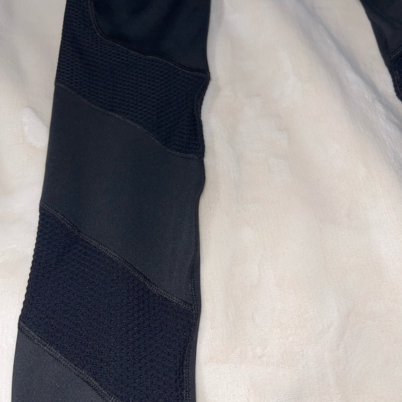 NWT Nike Luxe Pocket Tights Last Chance!  Make Offers! - Picture 8 of 14